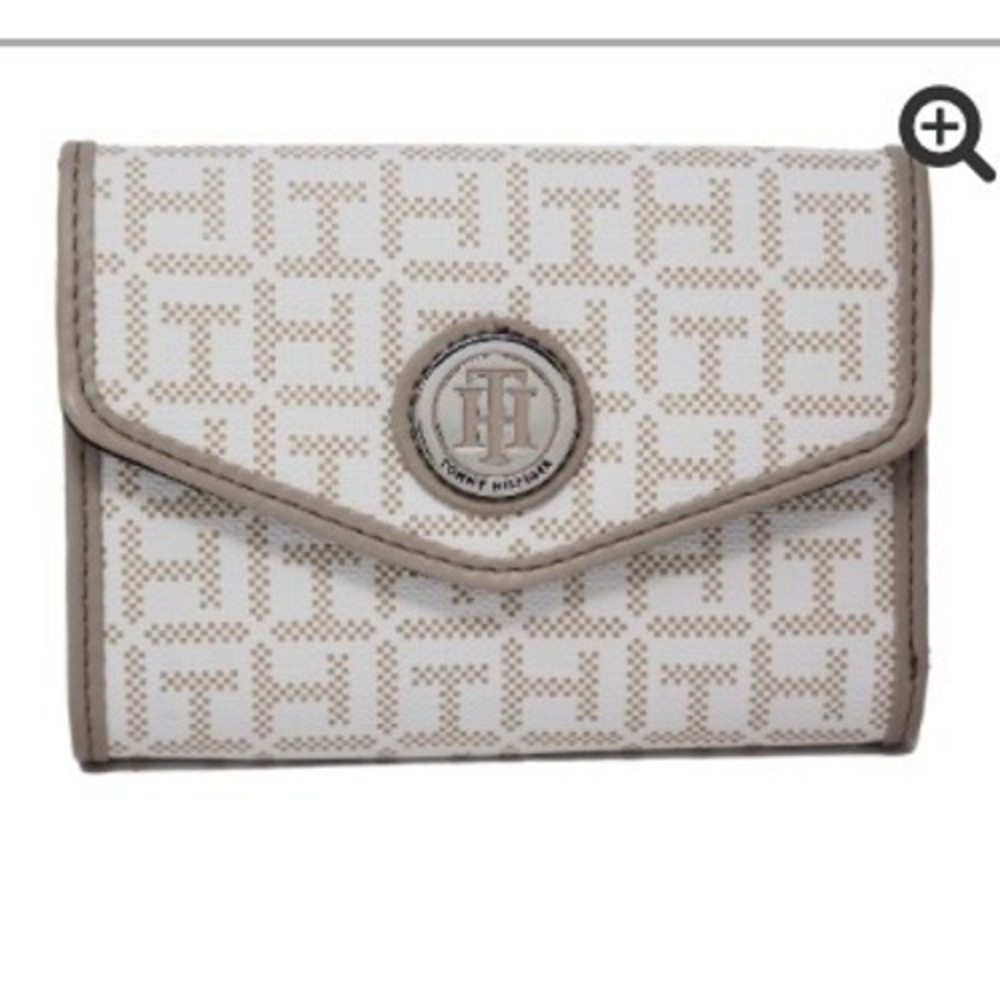 Tommy Hilfiger Trifold Wallet Women OS Monogram Logo Cream Tan Excellent